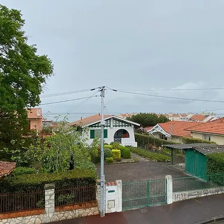 Holiday home Maison Quartier De L'aiguillon